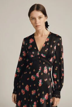 Sara Dress Rose Bouquet -Ghost Store D03G016 Z76 23522 650px 964px