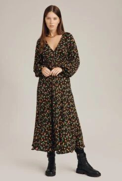 Marlow Dress Black Floral -Ghost Store D03G020 Z66 23561 650px 964px