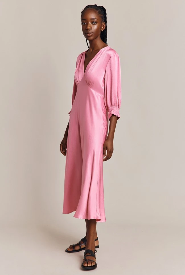 Elle Satin Midi Dress Light Pink Elle Satin Midi Dress Light Pink -Ghost Store D04G019A H44 27014 650px