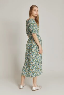 Una Dress Daisy Floral -Ghost Store D04G034 Z25 24736 650px 964px