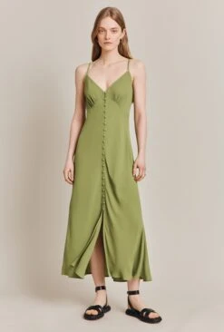Sofia Crepe Midi Dress Green 2 Sofia Crepe Midi Dress Green -Ghost Store D06G069 J30 27869 650px 964px