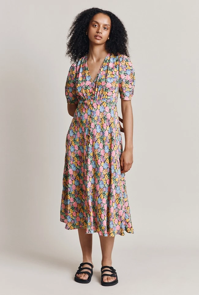 Lucy Crepe Midi Dress Sunshine Floral Lucy Crepe Midi Dress Sunshine Floral -Ghost Store D06G102 Z61 28422 650px