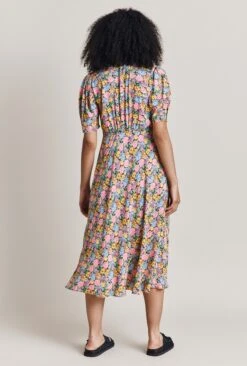 Lucy Crepe Midi Dress Sunshine Floral 2 Lucy Crepe Midi Dress Sunshine Floral -Ghost Store D06G102 Z61 28424 650px 964px