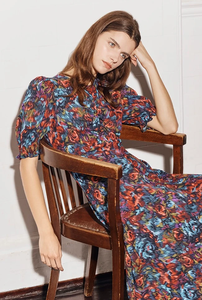 Lainey Crepe Midi Dress Blue Ikat Lainey Crepe Midi Dress Blue Ikat -Ghost Store D07G027 Z88 29095 650px