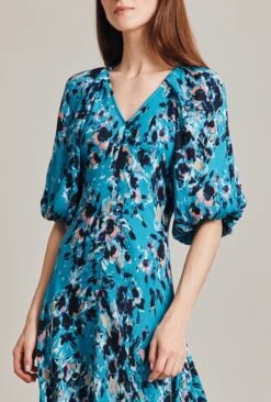 Dana Crepe Midi Dress Blue Inky Flowers -Ghost Store D07G030 Z77 28944 650px 964px