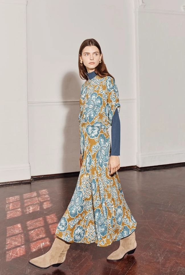 Harriet Crepe Midi Dress Blue Tapestry Harriet Crepe Midi Dress Blue Tapestry -Ghost Store D07G044 Z06 29164 650px