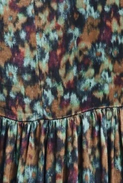 Maya Tiered Satin Midi Dress Green Ikat -Ghost Store D07G054 Z76 29867 650px 964px