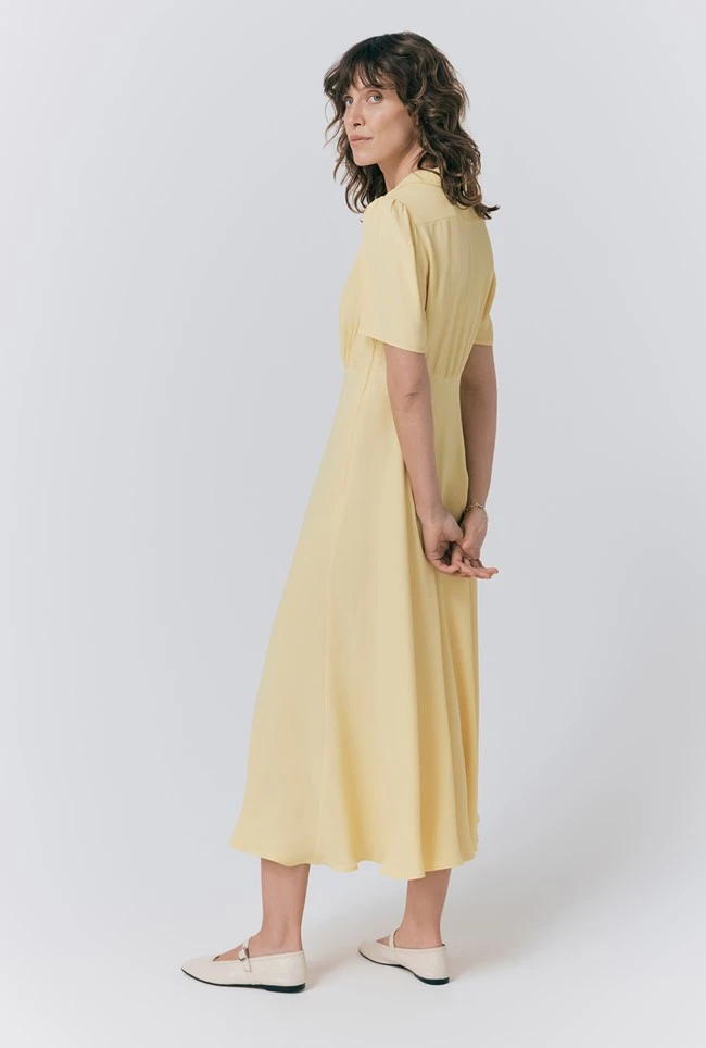 Blair Crepe Midi Tea Dress Blair Crepe Midi Tea Dress -Ghost Store D10G025 E01 33129 650px