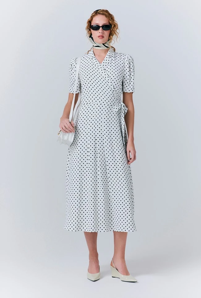 Giselle Crepe Polka Dot Wrap Dress Giselle Crepe Polka Dot Wrap Dress -Ghost Store D10G030 Z08 33361 650px