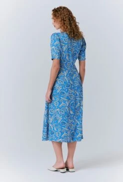 Esme Mono Floral Crepe Dress -Ghost Store D10G031 Z71 33405 650px 964px