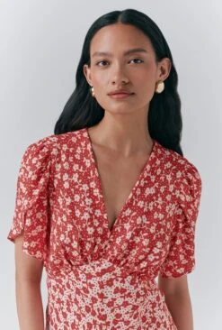 Ghost Store -Ghost Store D10G040 Z77 33592 650px 964px