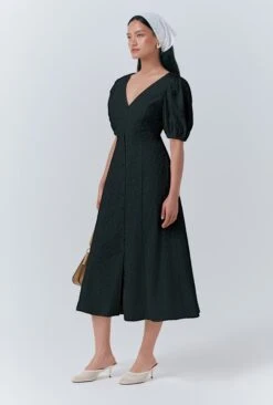 Selina Embroidered Cotton Midi Dress -Ghost Store D10G061 A01 33681 650px 964px