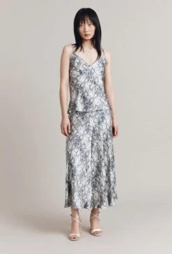 Kayla Snake Satin Top -Ghost Store LT08G001 Z13 30863 650px 964px