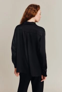 Ellie Satin Shirt Black -Ghost Store Q06G007A A01 26656 650px 964px