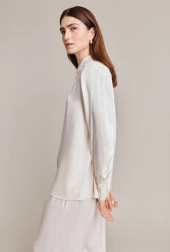 Ellie Satin Shirt Ivory -Ghost Store Q06G007A M12 28484 650px 964px