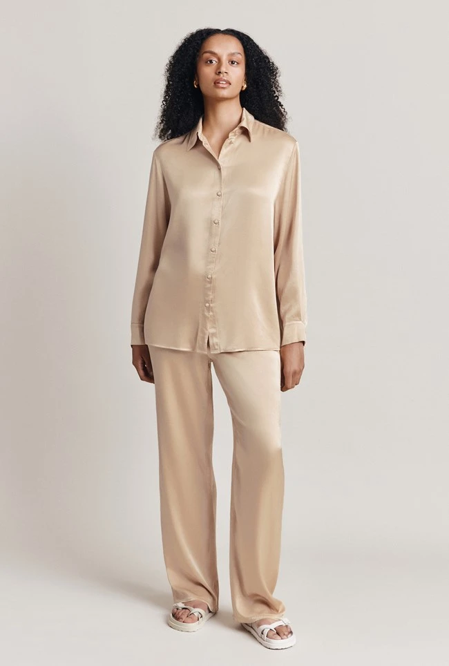 Ellie Satin Shirt Stone Ellie Satin Shirt Stone -Ghost Store Q06G007A N04 28066 650px