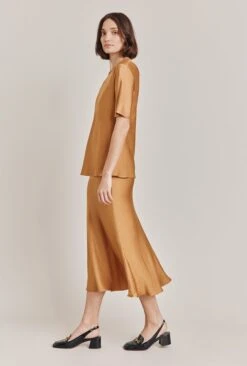 Ivy Satin Top Tobacco Brown 3 Ivy Satin Top Tobacco Brown -Ghost Store Q06G008A D33 28626 650px 964px