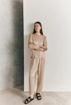 Efie Satin Long Sleeve Blouse Stone -Ghost Store Q06G010 N04 27054 650px 964px