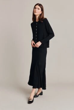 Alena Black Crepe Blouse Black 3 Alena Black Crepe Blouse Black -Ghost Store Q07G001 A01 28516 650px 964px