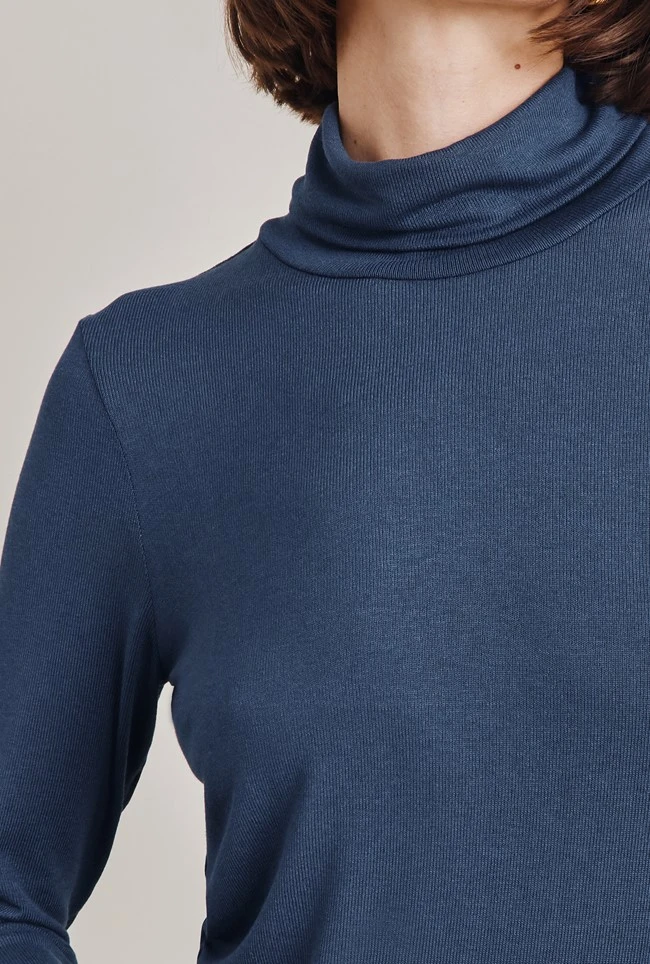 Fern Roll Neck Top Navy Fern Roll Neck Top Navy -Ghost Store Q07G010 K10 29014 650px