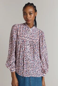 Cindy Crepe Button Through Blouse 2 Cindy Crepe Button Through Blouse -Ghost Store Q09G007 Z32 32047 650px 964px