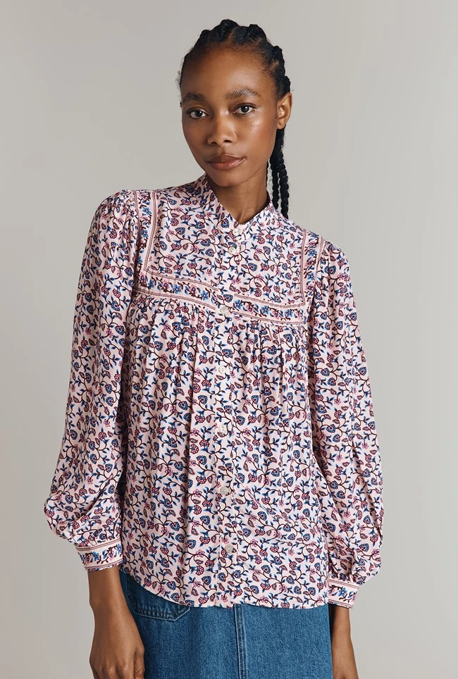 Cindy Crepe Button Through Blouse Cindy Crepe Button Through Blouse -Ghost Store Q09G007 Z32 32047 650px