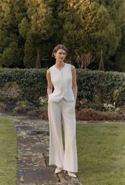 Bonnie Crepe Waistcoat 4 Bonnie Crepe Waistcoat -Ghost Store Q09G018 D18 33308 650px 964px