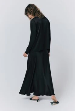 Efie Satin Button Through Blouse -Ghost Store Q10G015 A01 33515 650px 964px