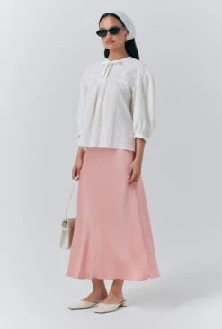 Loren Embroidered Cotton Blouse 2 Loren Embroidered Cotton Blouse -Ghost Store Q10G017 C01 33637 650px 964px