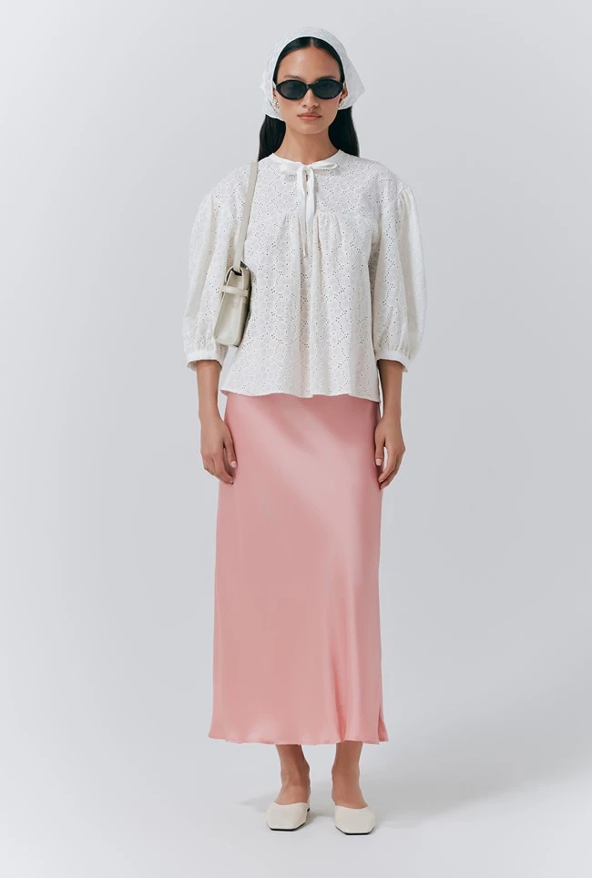 Loren Embroidered Cotton Blouse Loren Embroidered Cotton Blouse -Ghost Store Q10G017 C01 33638 650px