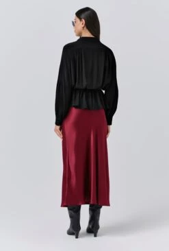 Amber Crepe Tie Neck Blouse 4 Amber Crepe Tie Neck Blouse -Ghost Store Q11G004 A01 33860 650px 964px