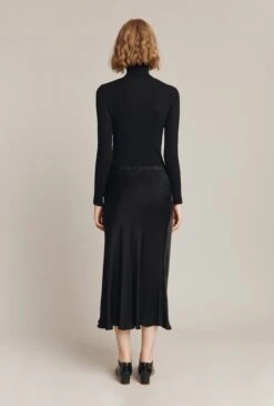 Luna Satin Slip Skirt Black 2 Luna Satin Slip Skirt Black -Ghost Store S05G002A A01 26340 650px 964px