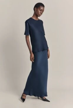 Emma Satin Midi Skirt Navy -Ghost Store S06G004 K10 29875 650px 964px 1