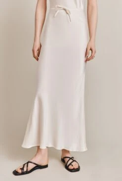 Emma Satin Midi Skirt Ivory -Ghost Store S06G004 M12 27659 650px 964px