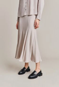 Phoebe Crepe Skirt Beige Pearly