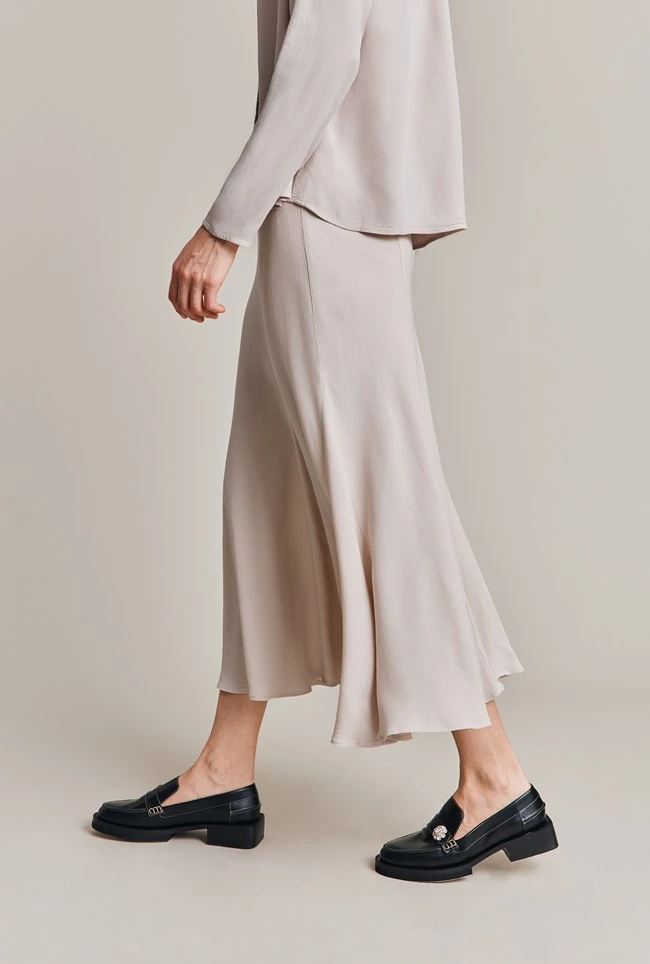 Phoebe Crepe Skirt Beige Pearly Phoebe Crepe Skirt Beige Pearly -Ghost Store S06G005 N01 28897 650px