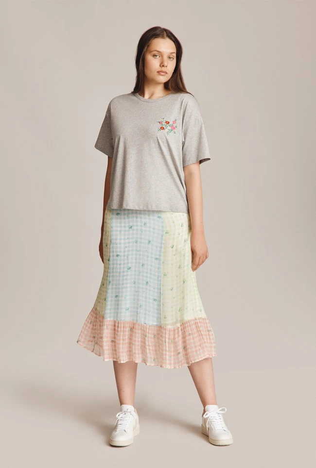 Mia T-Shirt Grey Embroidered Mia T-Shirt Grey Embroidered -Ghost Store T02G005 Z45 22107 650px