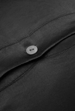 Alana Cushion Black -Ghost Store YV22DA A01 21783 650px 964px