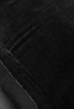 Alana Cushion Black -Ghost Store YV22DA A01 21784 650px 964px