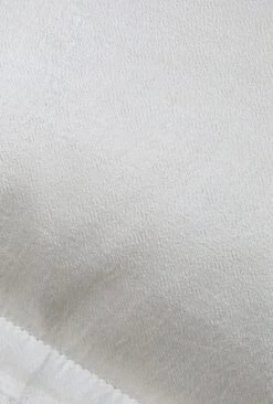 Mel Cushion Ivory -Ghost Store YV25CA M12 21792 650px 964px