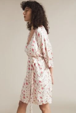 Alexa Satin Robe Vintage Rose -Ghost Store Z01G006CK Y92 20796 650px 964px