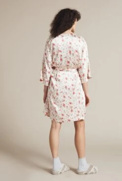 Alexa Satin Robe Vintage Rose -Ghost Store Z01G006CK Y92 20797 650px 964px